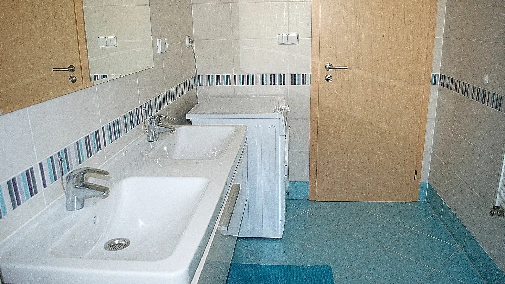 Bright Spacious Apartment Prag 0*,  Tjekkiet